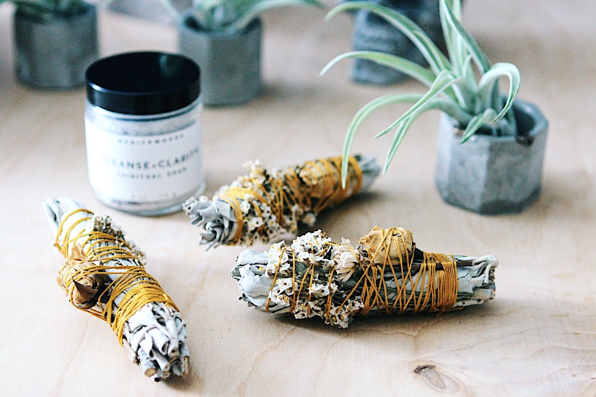 Ray of Light 3-4" Sage Wand